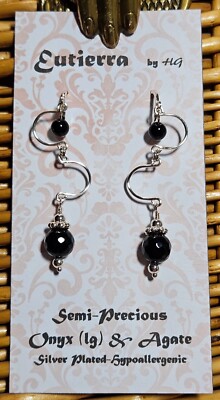 Eutierra Semi-Precious Onyx & Black Agate Hand Crafted USA Silver Plated 2 1/2''