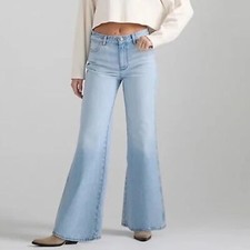 NWT Wrangler Bonnie 683 Loose Flare Jeans in Sonny Light Wash Women's Size 28