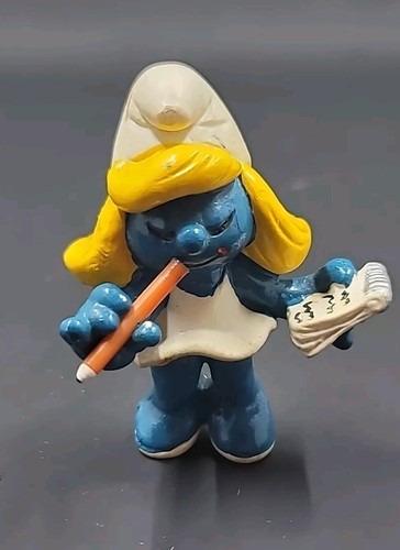 2 Vintage Smurfette Graduation Graduate Secretary 1981 PVC Figures Schleich - Picture 7 of 12