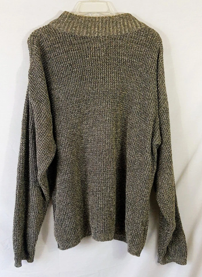 Consensus Sportswear Men's Half Zip Sweater Size Medium - Image 3 of 4