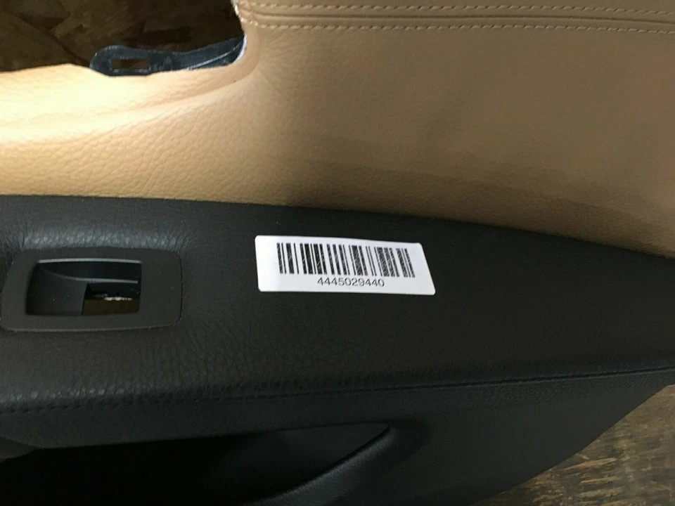 2007 2008 BMW 535XI E60 SEDAN PAINEL INTERNO TRASEIRO DIREITO DO PASSAGEIRO FABRICANTE DE EQUIPAMENTO ORIGINAL+ - Imagem 2 de 4