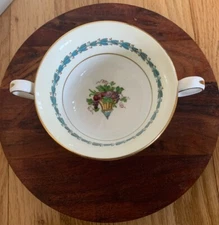 Wedgwood Appledore Double Handled Soup Cup Have 8 Excellent
