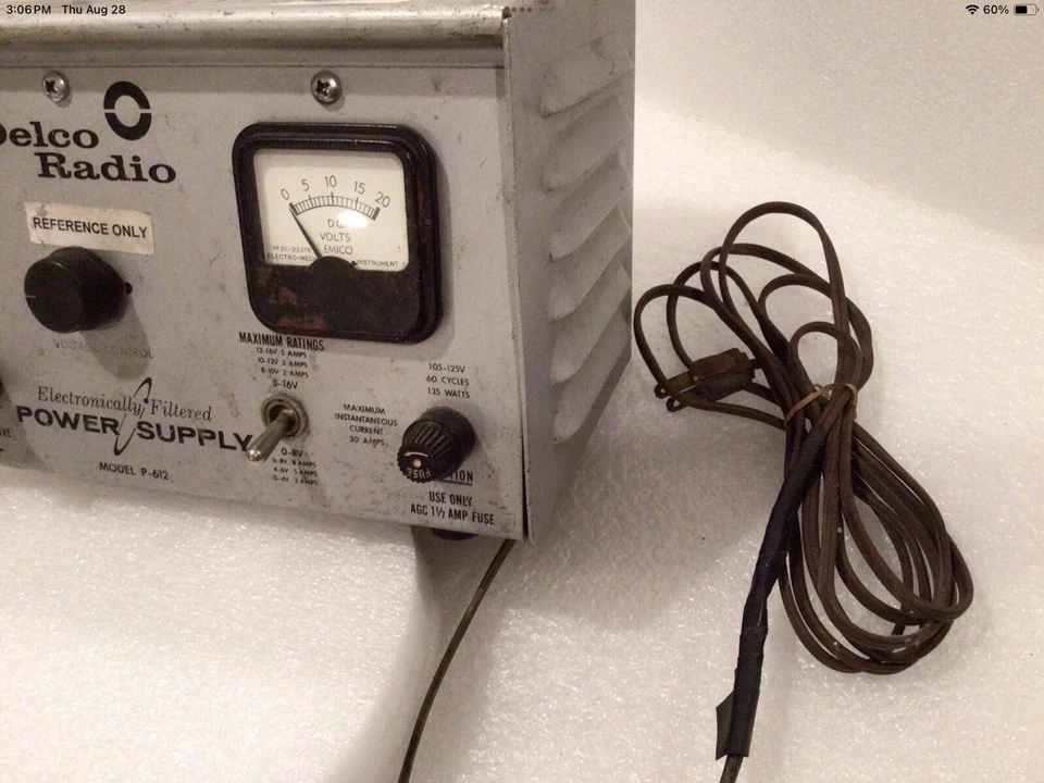 FUENTE DE ALIMENTACIÓN VINTAGE DELCO RADIO FILTRADA ELECTRÓNICAMENTE MODELO P-612 Rara Foto 3 de 4