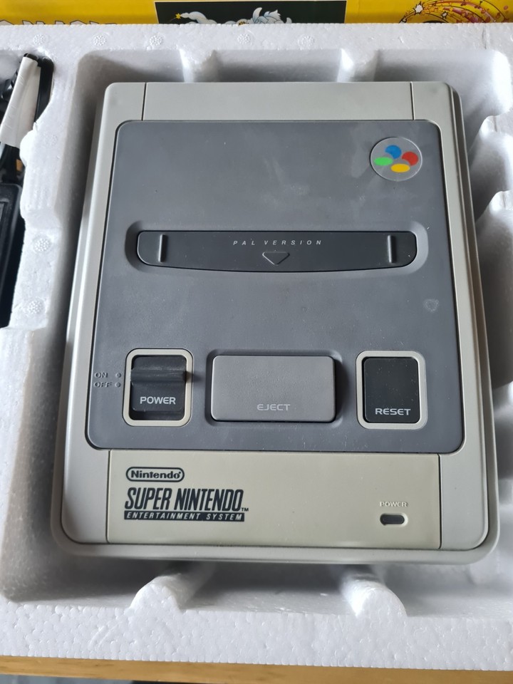 Jeu SNES Super Mario All-Stars (PAL UKV) - Version Boîte, Très Bon état