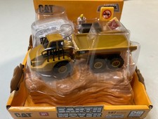 CAT 730 Articulated Truck 1:87 Scale with Accessories Detailed Die Cast HO Scale