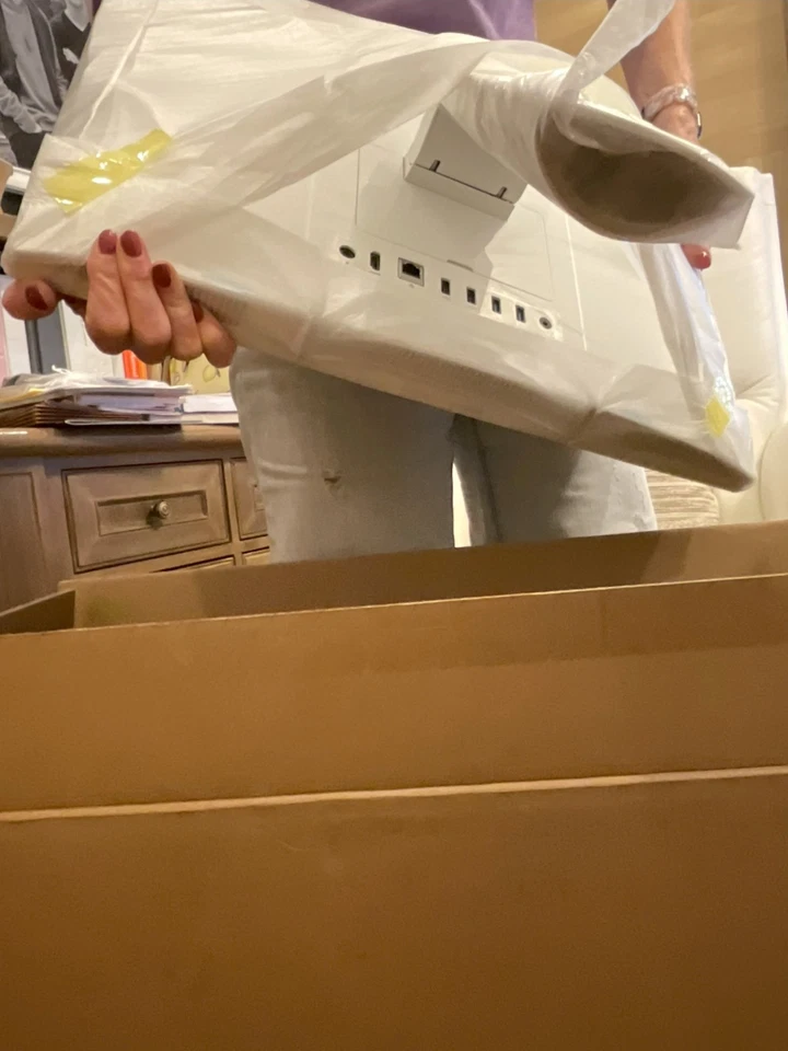 NEW DELL Inspiron 22 3000 Inspiron 3275 White Computer - Image 2 of 4