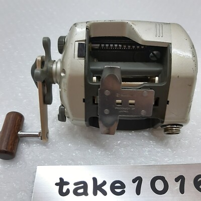 Moulinet électrique Shimano Dendou-Maru TM3000 RG0630 Avec Digigear SLS – Modèle Jaune, Taille 3000 – Occasion (sans Accessoires)