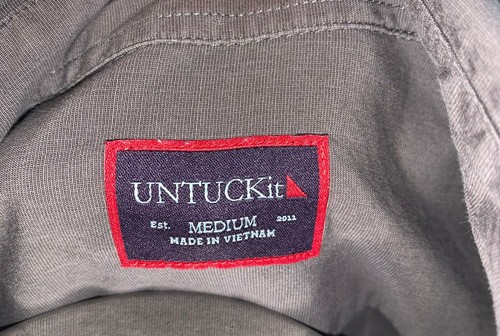 UNTUCKIT Men's Long Sleeve Button Down Dress Shirt Solid Gray Size Medium - Picture 4 of 4