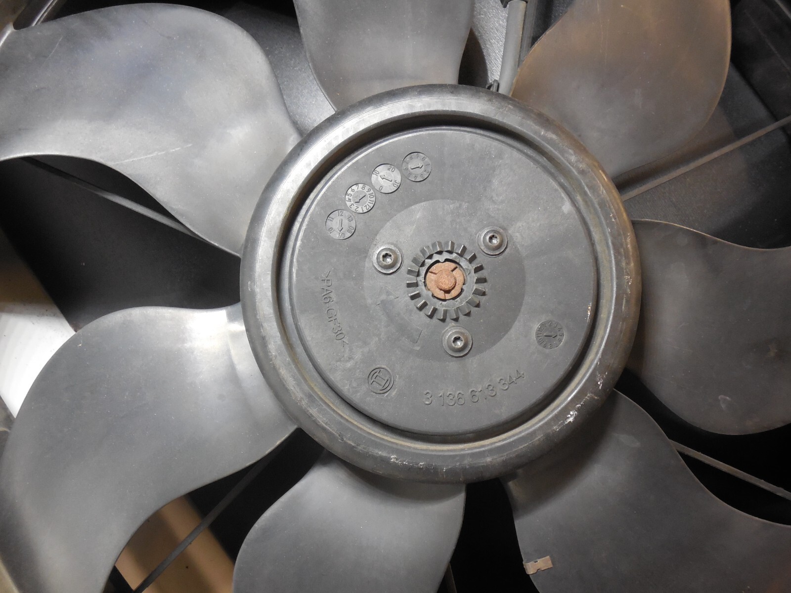 08-12 Mercedes C300 W204 Sedan Cooling Fan 2045000193 W212 E350 | eBay