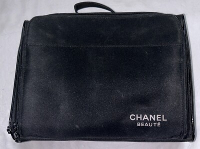 Chanel Beaute Le Vanity De Maquillage Essential Makeup Bag Case