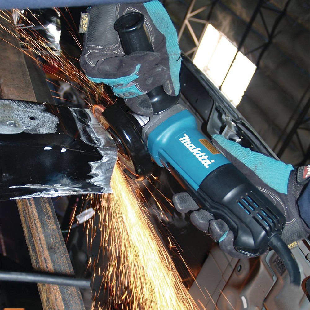 Makita 9557PB-R 7.5 Amp 4-1/2" Corded AC/DC Angle Grinder Certified Refurbished