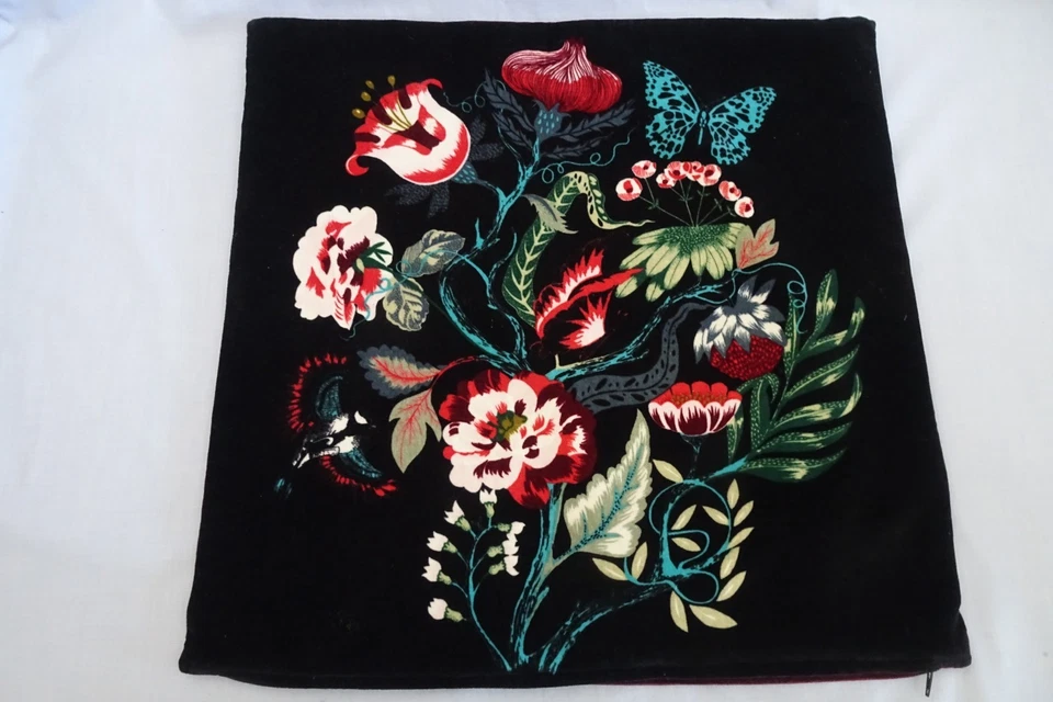 2 Almohadas de Terciopelo IKEA Saralena Negro Estampado Botánico Floral 20 x 20 Noche Jardín Foto 2 de 4