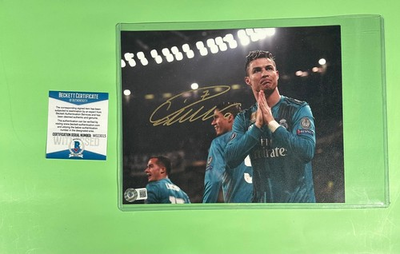 #ad Photo Signed Autographed Cristiano Ronaldo Soccer BECKETT COA $3900.00