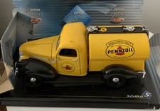 SOLIDO 1/18 CAMION CHEVROLET TANKER "PENNZOIL“