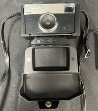 Kodak Vintage Instamatic 133-X Camera Made in England in Case TESTED