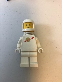 LEGO Space: Cosmic Fleet Voyager (6985) -Missing 3030 x1 - No Box/Instructions