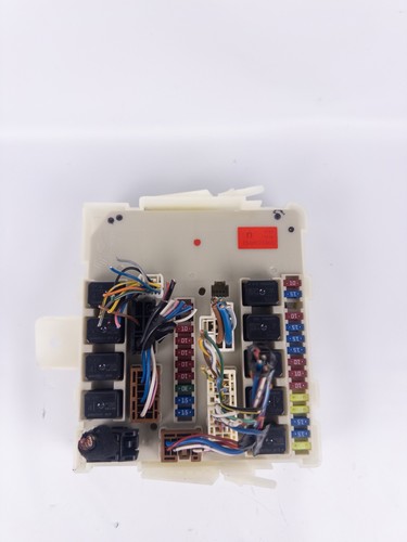 2004-2009 Nissan Titan Armada Xterra IPDM Fuse Box Power Module 284B6ZE00C OEM