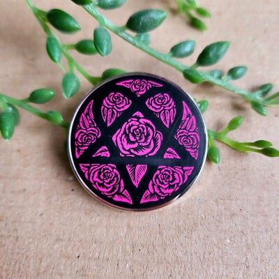 IHN Heartagram Emaille Pin Anstecker - Rosen VV Ville Valo IHN Band Metall Pin Geschenk