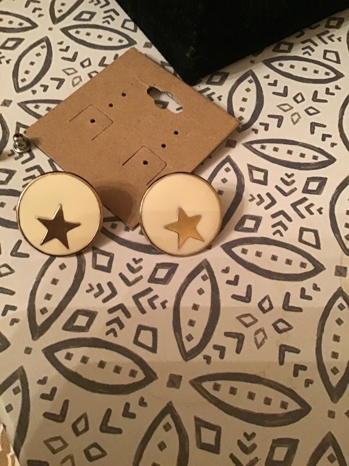 Picture 4 of 12