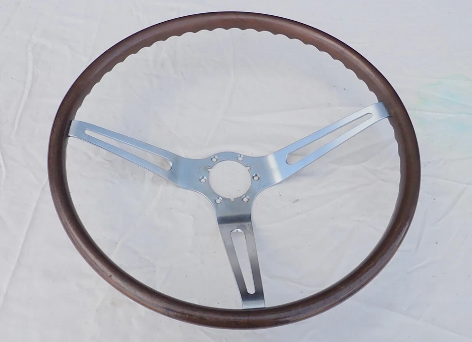 Volante de madera GM 3 radios 64-66 Corvette 67 68 Camaro Chevelle Impala Nova Foto 3 de 4