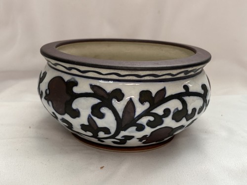 Panda Garden Earthenware Stoneware Pottery Planter Bowl Blue Onion Pattern