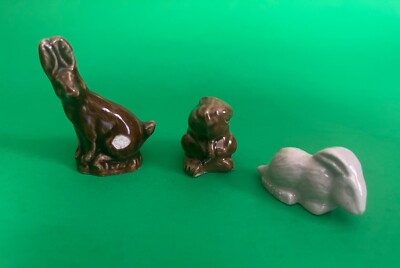 Wade Whimsies Red Rose Tea Figurines, bunny rabbits, set of 3, Easter