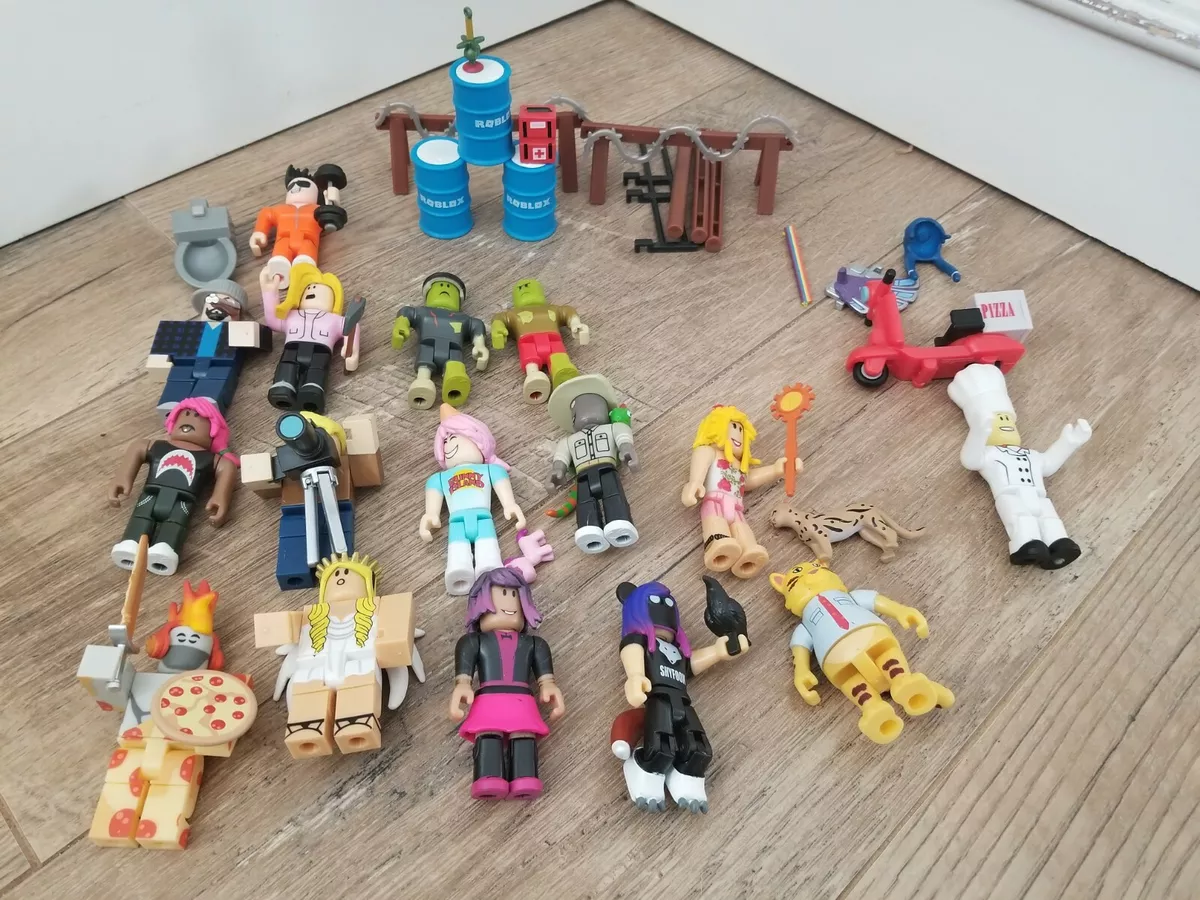 Roblox Figure Lot (No Codes) See pics and description