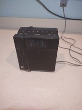 SOUNDFREAQ SOUND RISE SFQ-08 BLACK WIRELESS BLUETOOTH SPEAKER ALARM CLOCK RADIO