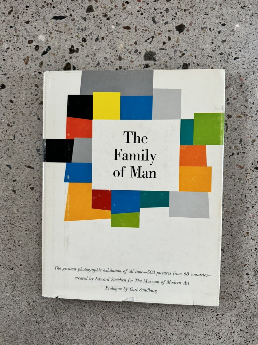 洋書 The Family of Man - Edward Steichen The Family of Man: Edward Steichen: 9780810961692: Amazon