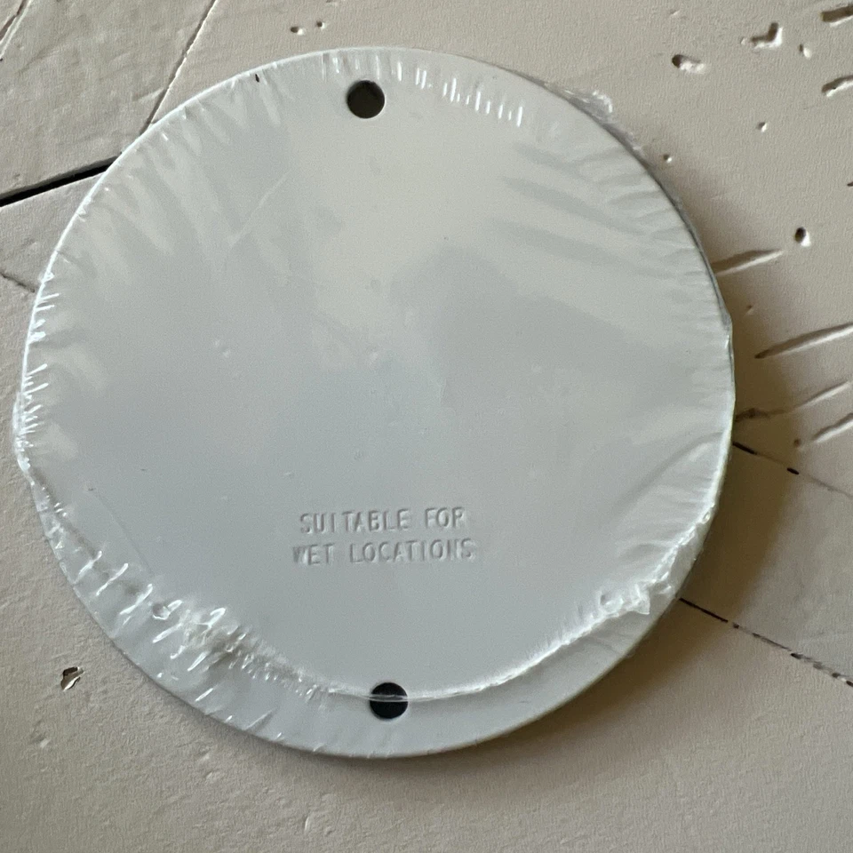 Sigma Engineered Solutions Round White Metal Weatherproof Electrical Box Cover - Image 2 of 2