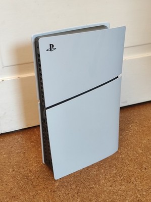 Sony PlayStation 5 Digital Edition 1TB + 1 DualSense Controller und Kabel