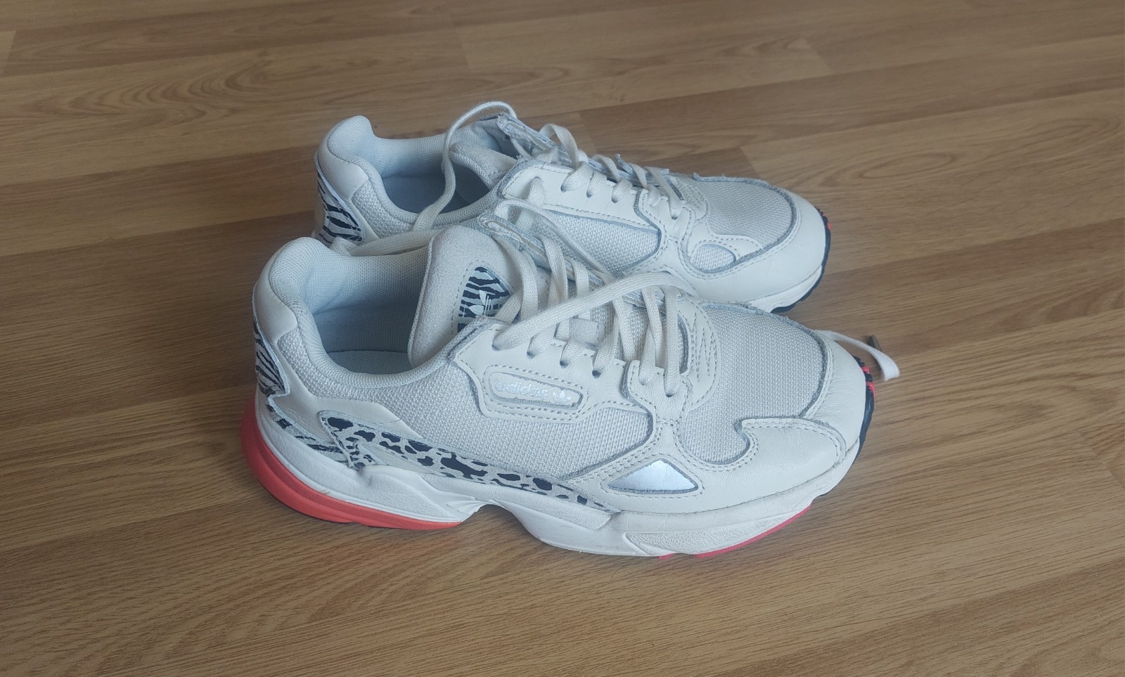 Rare Ecru Animal Print Adidas Falcon Trainers UK5 image 2