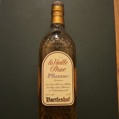 Echt Bartleshof ''La Vieille Prune''   Pflaumenbrand   0,7 l   Originalverpackung