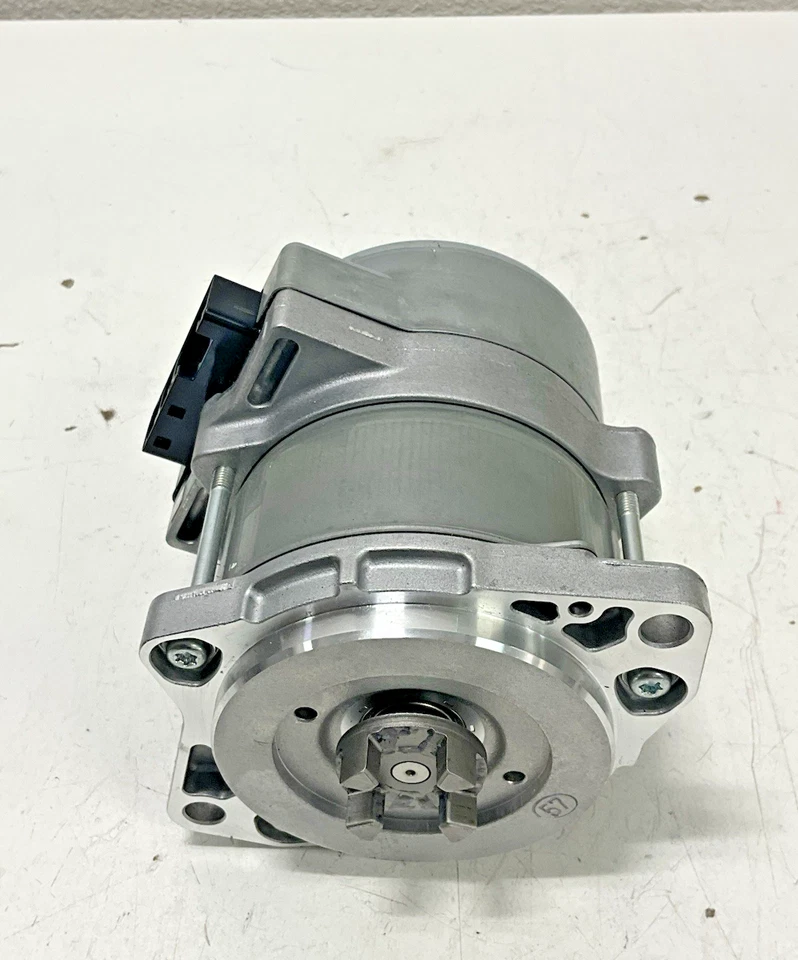 2016 Toyota Prius Power Steering Assy Motor 8965047440 OEM - Image 4 of 4