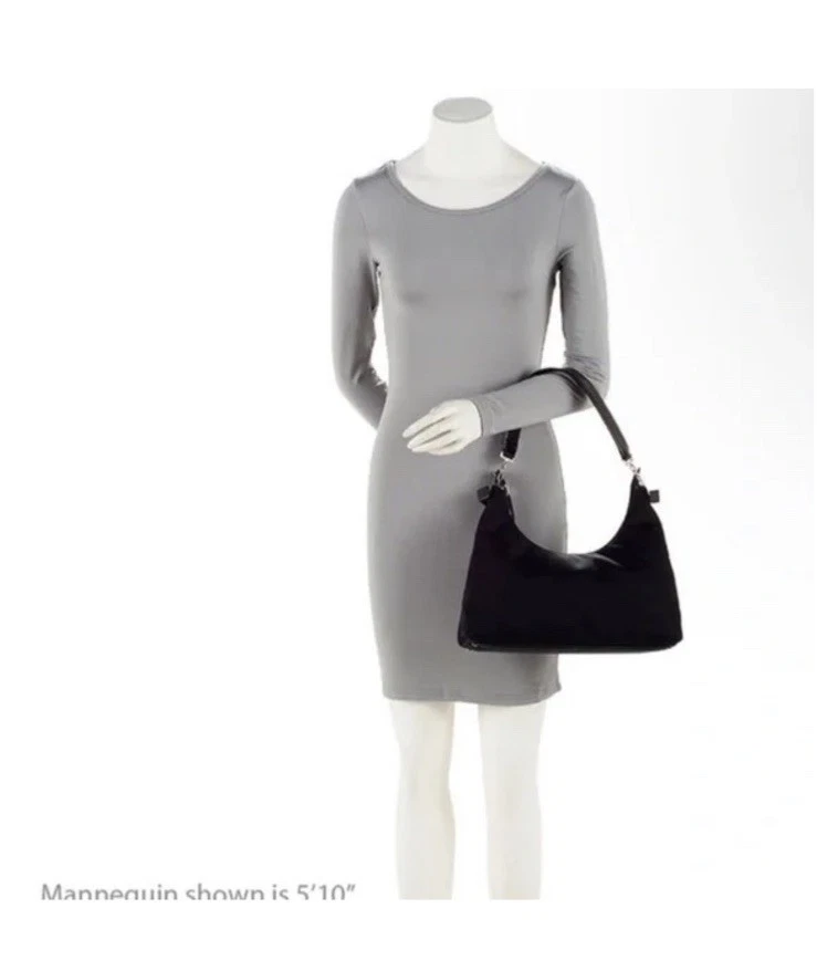 Bolsa de ombro de náilon vintage Salvatore Ferragamo média Gancini Hobo - Imagem 4 de 4