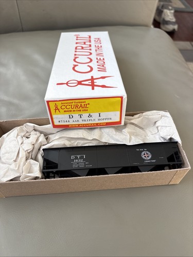 Tolva triple Accurail HO #7544 DT&I AAR #1632 nueva en caja Detroit Toledo Ironton | Zustand: New