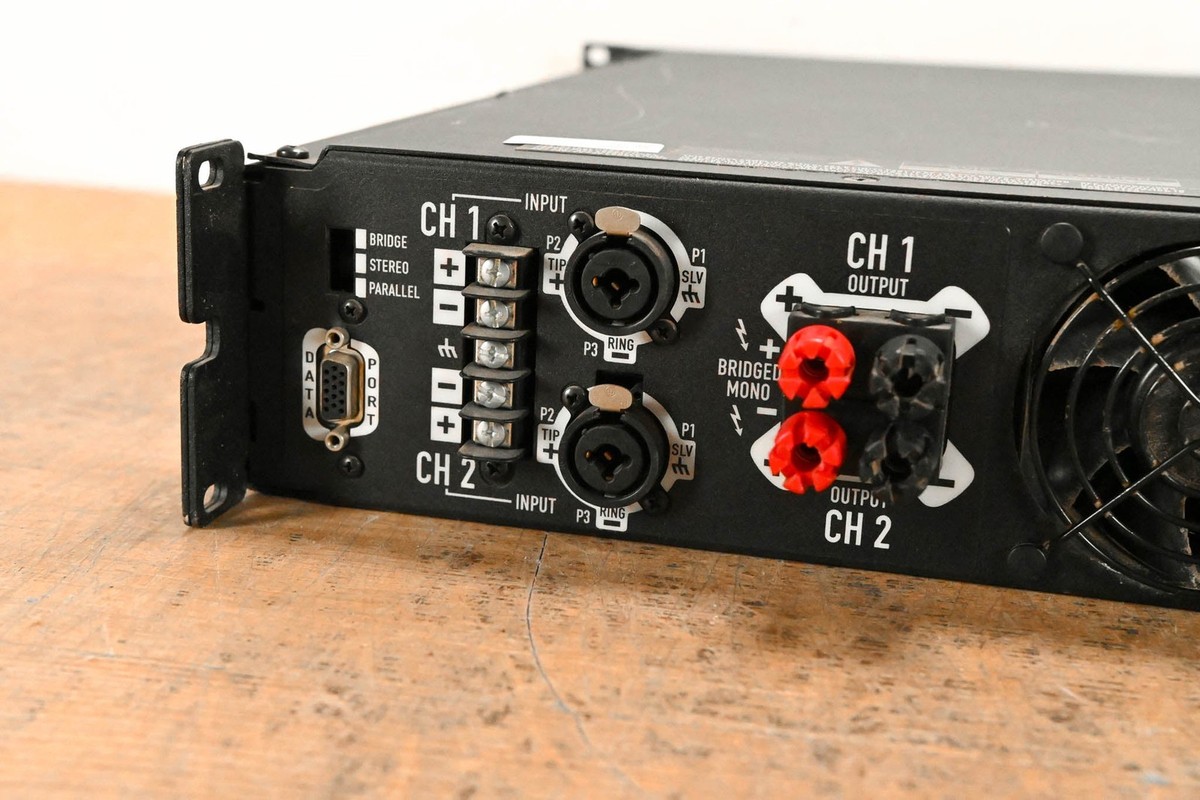 QSC PA用 パワーアンプ PowerLight 1.4 120V QSC PA用 パワーアンプ PowerLight 1.4 120V QSC PA用 パワーアンプ