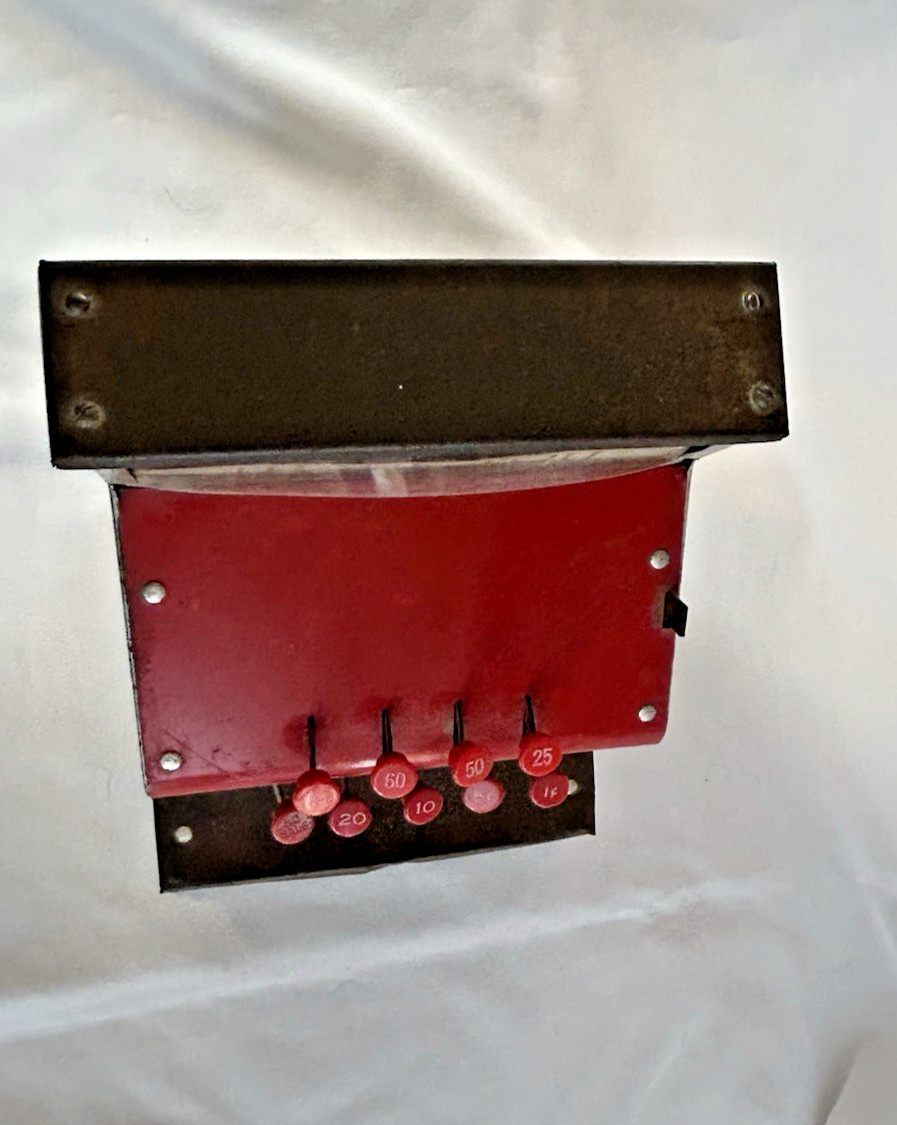 как выглядит Vintage KAMKAP Metal Junior Merchant Toy Cash Register- 9 x 7.5 x 6 фото