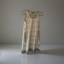Simply Vera By Vera Wang Sheer Lace Floral Dress XS Ivory And Gray