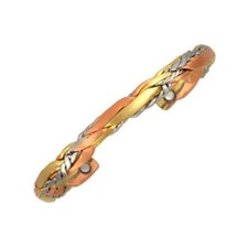 Sergio Lub Magnetic Cuff Bracelet - Light Sag...