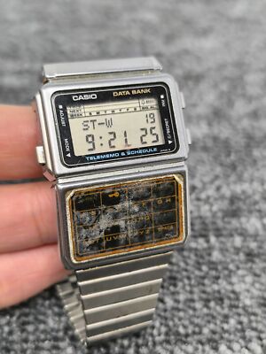 Casio DBC-600 Vintage LCD Calculator-Data Bank Watch Uhr