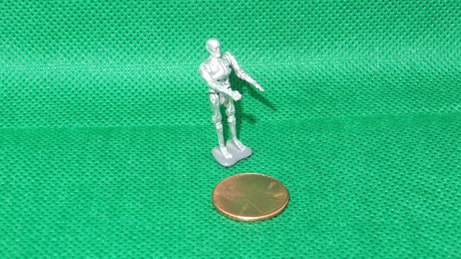 MICRO MACHINES TERMINATOR FIGURES FROM ALL SETS SARAH JOHN CONNOR T800 T1000