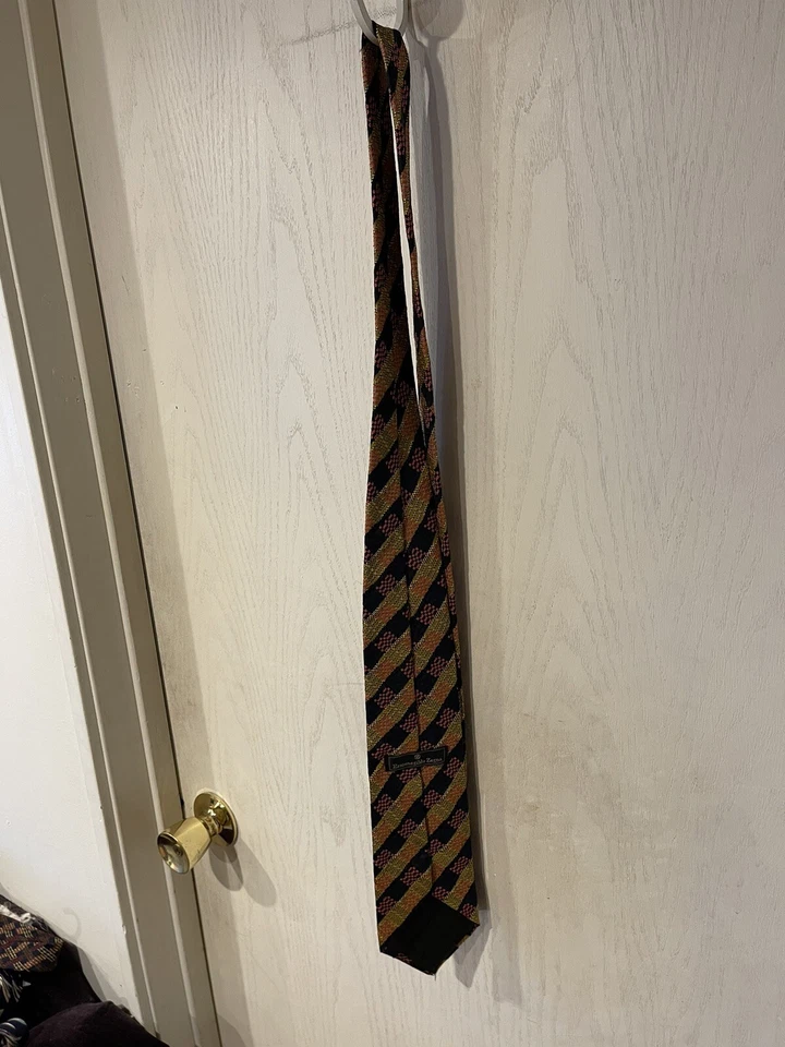 Галстук клетчатый ERMENEGILDO ZEGNA «Сделано в Италии» черный золотой в полоску - Изображение 2 из 3