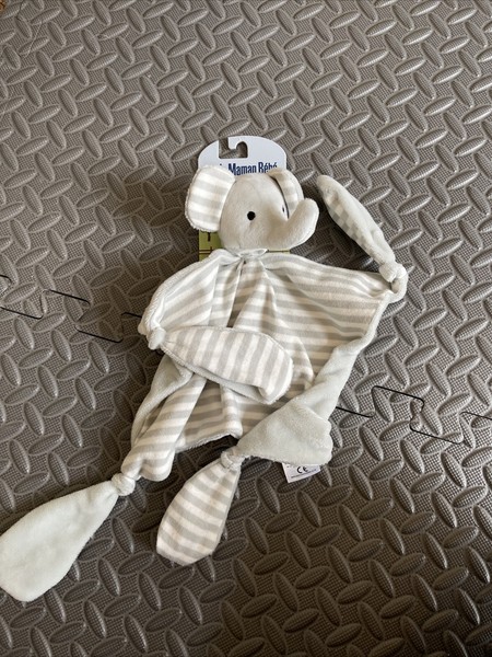 Jojo Maman Bebe Comforter Snuggle Elephant Haute Securite Com