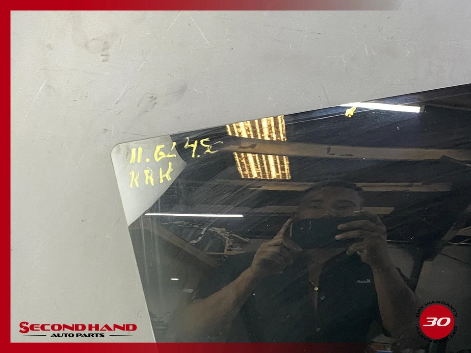 07-16 Mercedes Benz GL450 Passenger Right Rear Door Window Glass OEM - Image 2 of 4