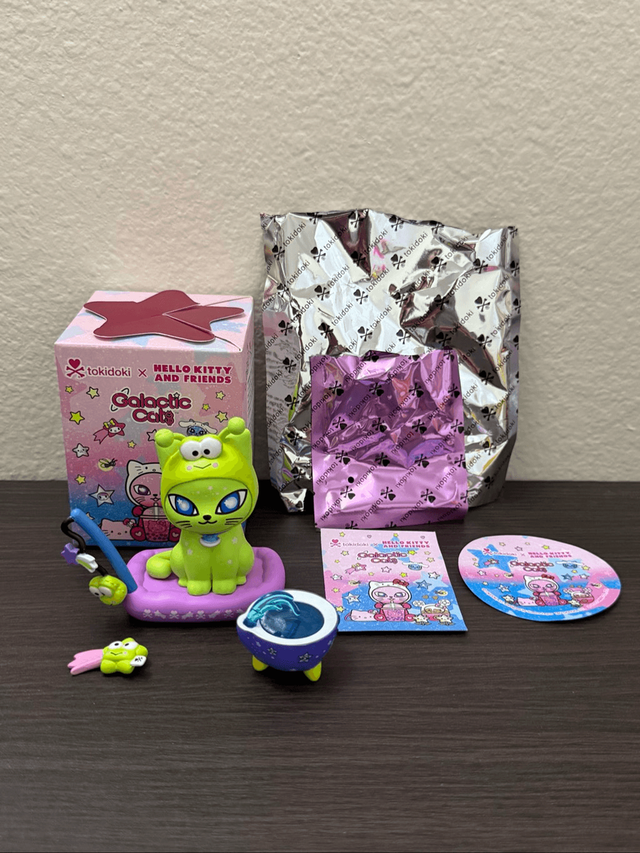 Tokidoki x Hello Kitty Galactic Cats Figure CHASE - Keroppi x