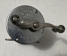 Shakespeare Leader No.1909 Model FD Vintage Bait Caster Reel Made In USA