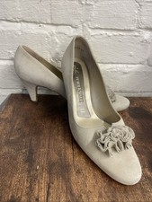 Peter Kaiser Beige Suede Ruffle Detail Court Shoes Size 4.5