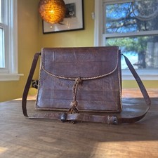 Women  s Vintage Tooled Leather Purse 11 X 8.5  