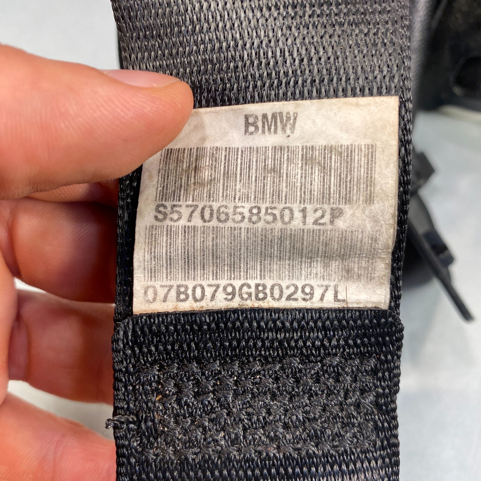 20042010 BMW E60 5 Series Rear Right or Left Side Seat Belt Retractor